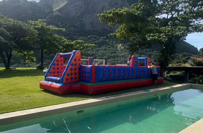 Aluguel de Futebol de sabão grande – 10x5m | Rio de Janeiro